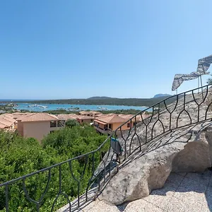  Apartment Baia De Bahas